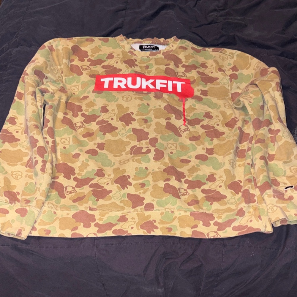 Trukfit Red Logo Camo Sweatshirt